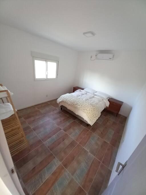 Comoda Casa Con Jardin En Colonia Del Sacramento Zewnętrze zdjęcie